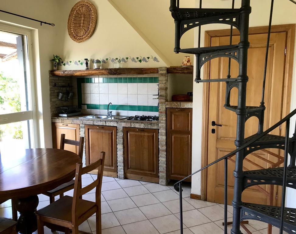 Agriturismo Valle Siriaca Castelnuovo Di Porto Dış mekan fotoğraf