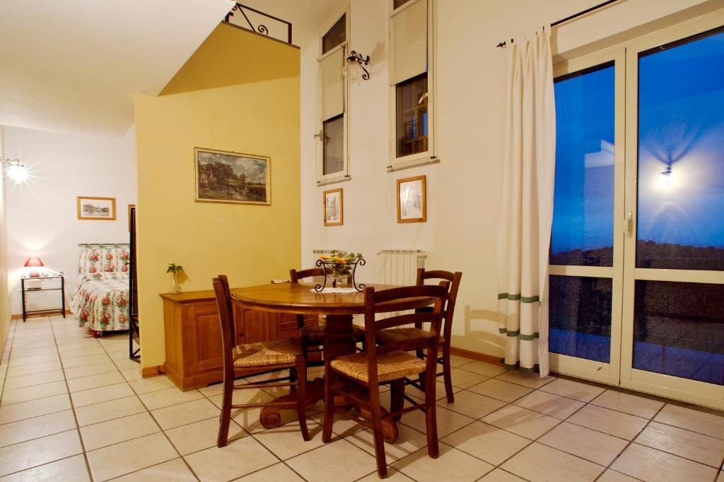 Agriturismo Valle Siriaca Castelnuovo Di Porto Oda fotoğraf