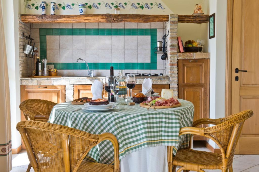 Agriturismo Valle Siriaca Castelnuovo Di Porto Dış mekan fotoğraf