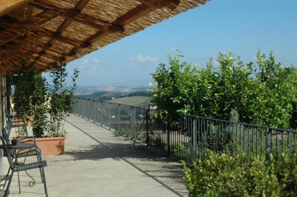 Agriturismo Valle Siriaca Castelnuovo Di Porto Oda fotoğraf